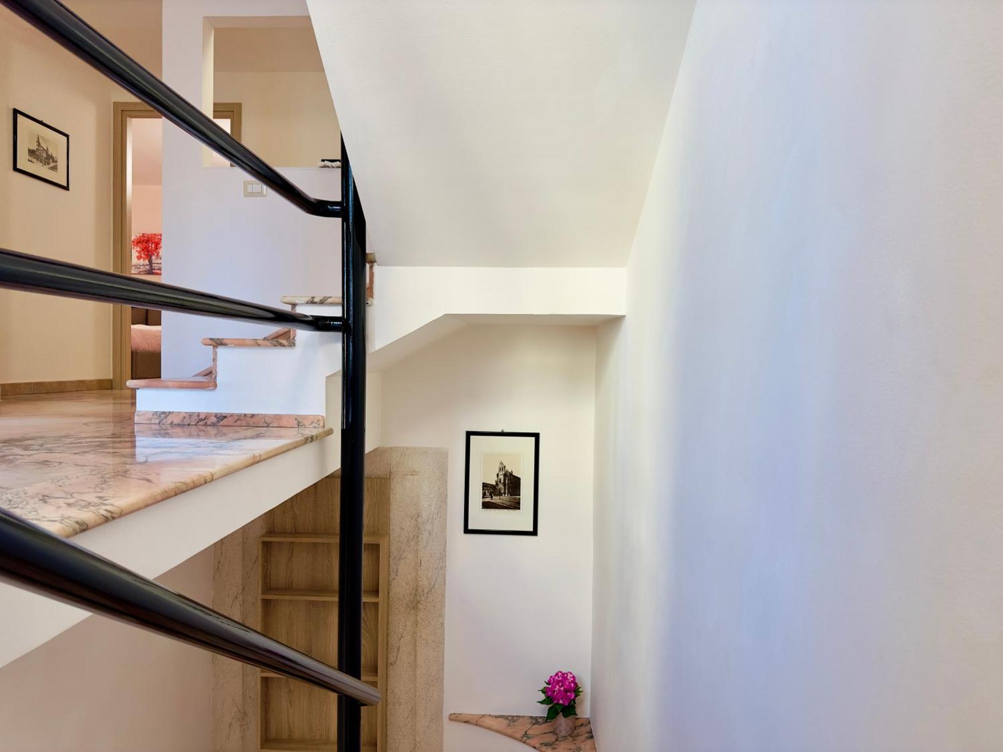 Unique Rooms In Centro Citta Bagno Privato E Climatizzatore Ragusa Ngoại thất bức ảnh