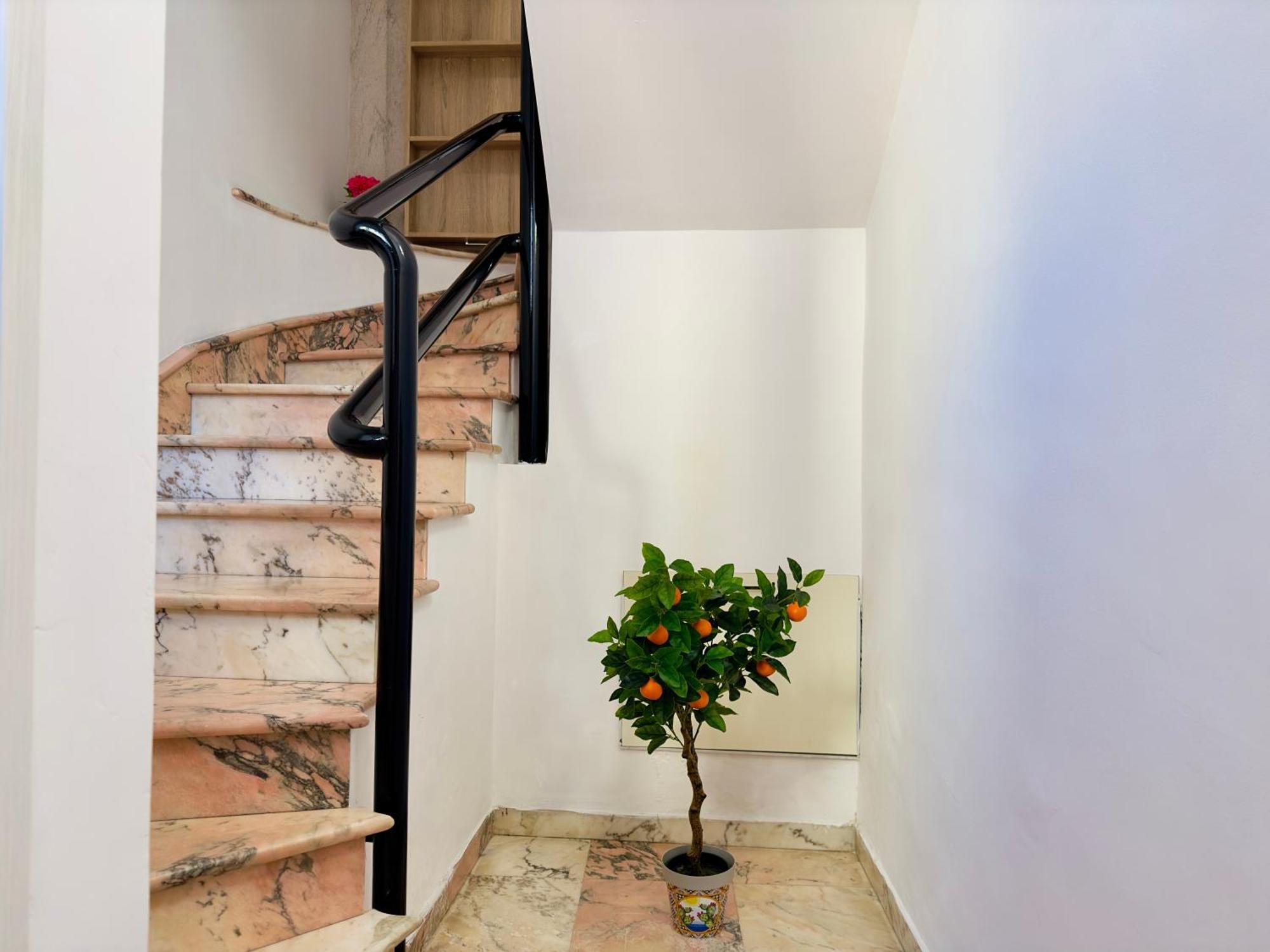 Unique Rooms In Centro Citta Bagno Privato E Climatizzatore Ragusa Ngoại thất bức ảnh