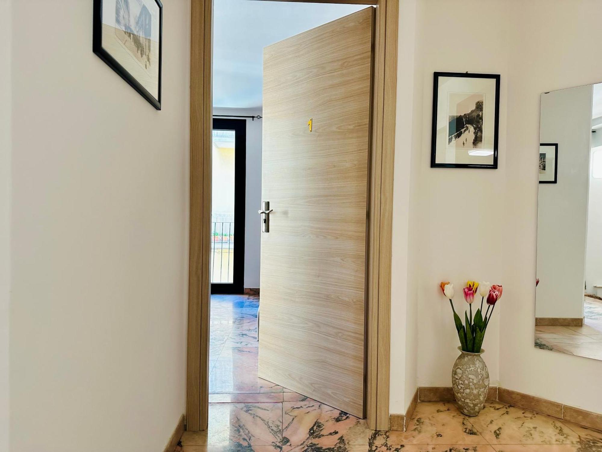 Unique Rooms In Centro Citta Bagno Privato E Climatizzatore Ragusa Ngoại thất bức ảnh